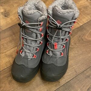 Columbia Gray and Black Waterproof Boots with Red Highlights